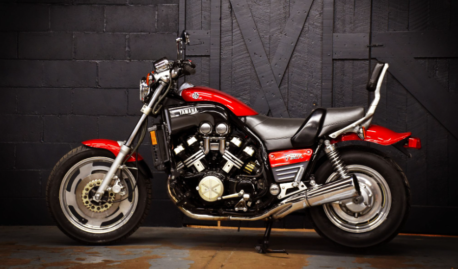 12 motoçikleta Yamaha që u kthyen në legjenda pa shumë zhurmë