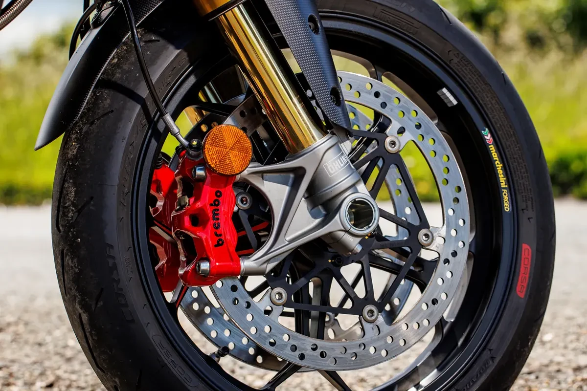 Rrota e përparme dhe sistemi Brembo i Ducati Multistrada V4 RS